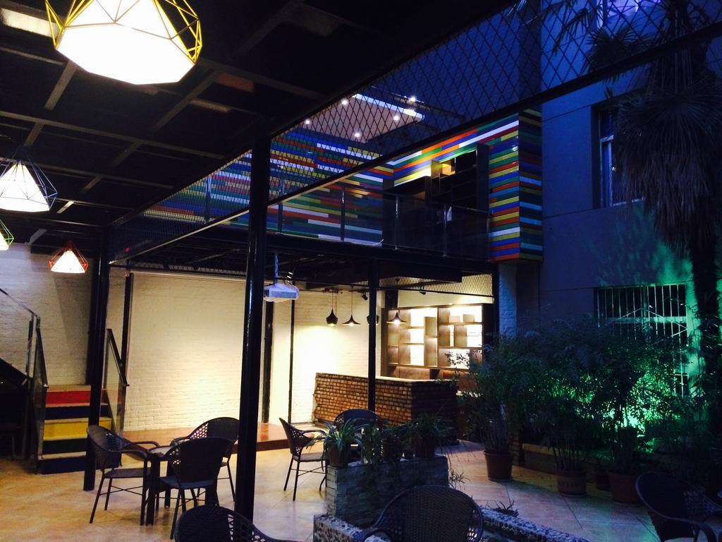 Xi'An Rainbow Youth Hotel Exterior photo